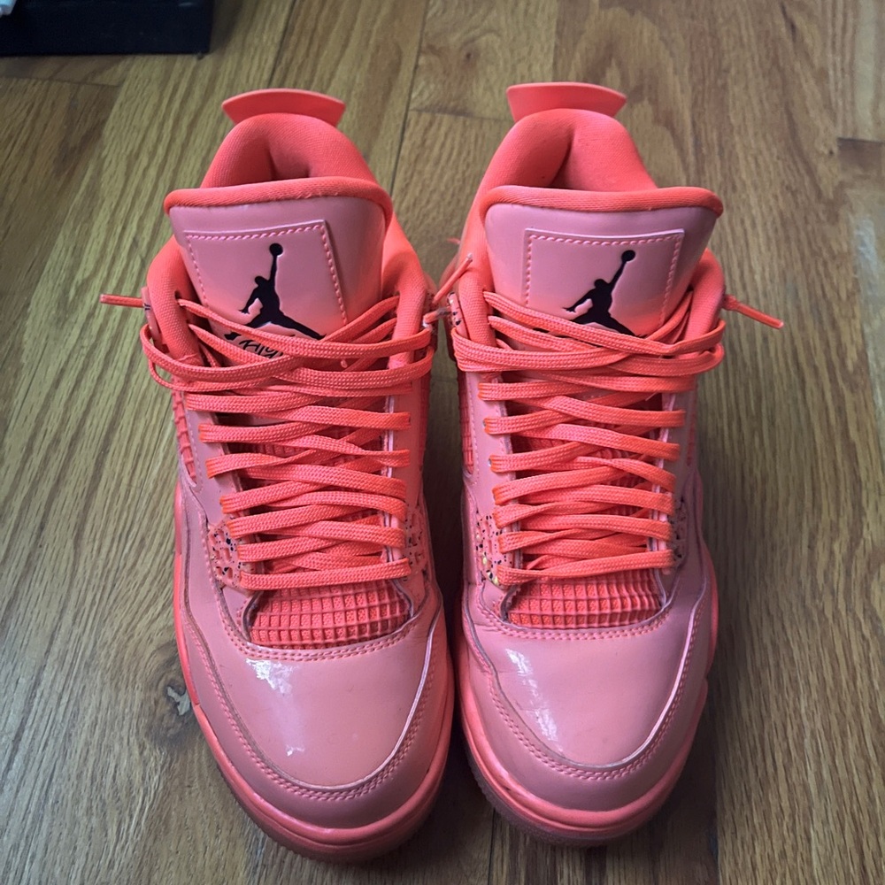 Pink 4’s